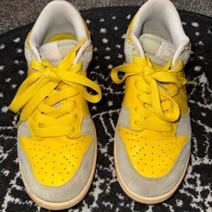 Womens Nike Dunk Low Sneakers